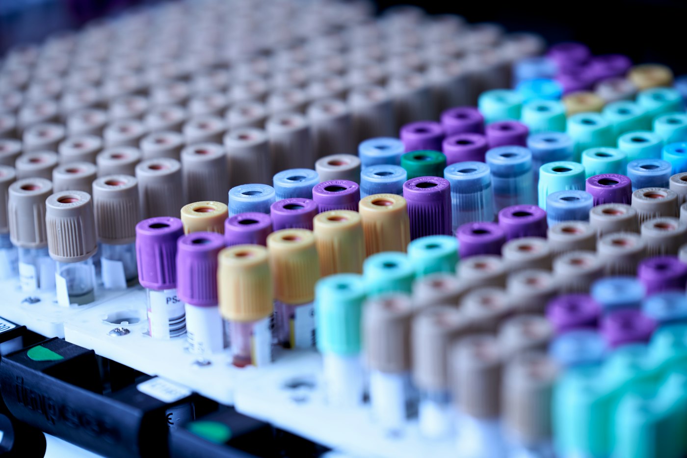 24/7 laboratory at E-City Hospitals